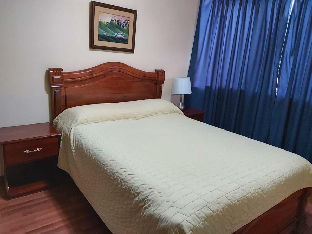 קיטו Hostal Tutamanda 2 מראה חיצוני תמונה