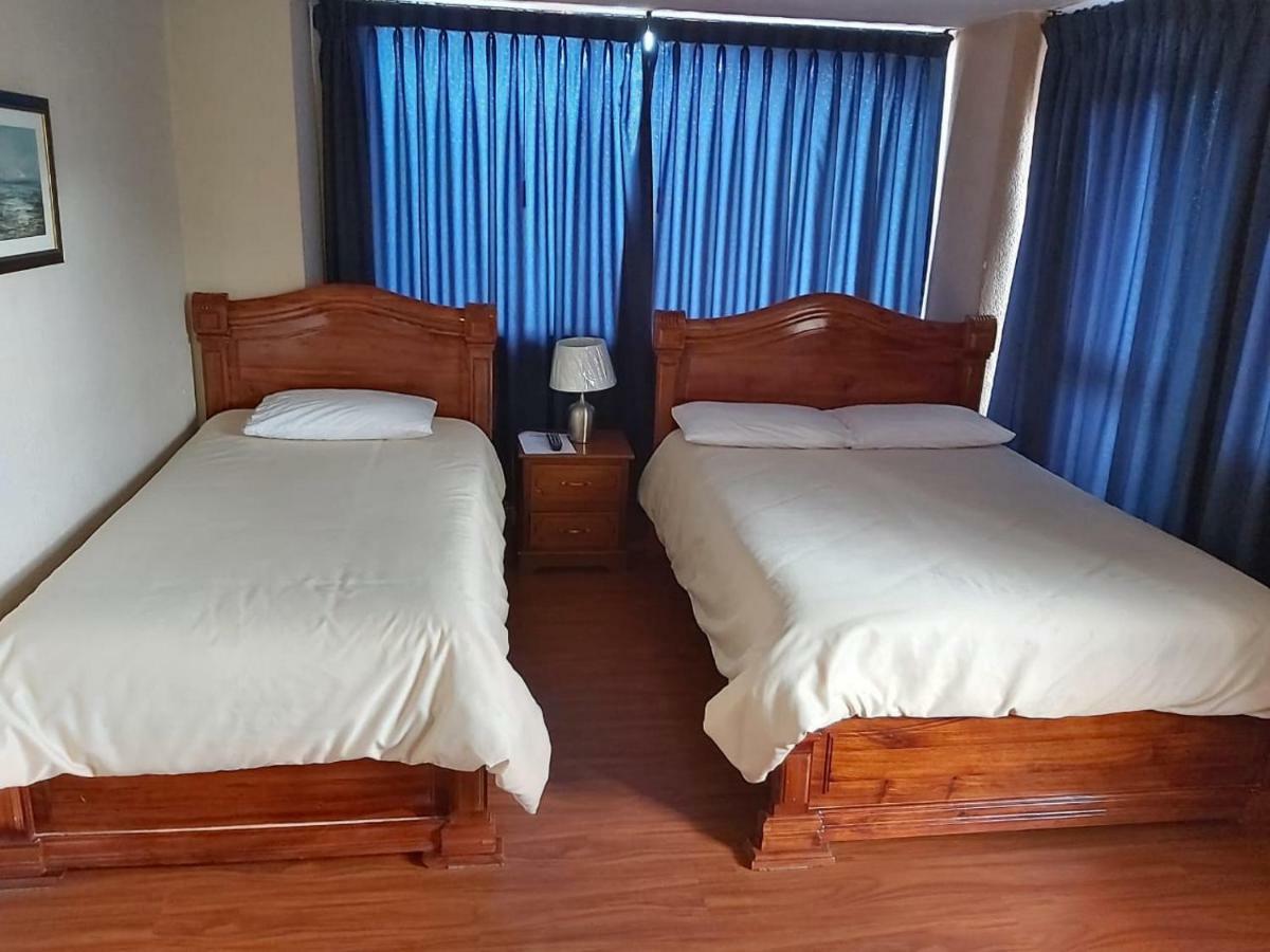קיטו Hostal Tutamanda 2 מראה חיצוני תמונה
